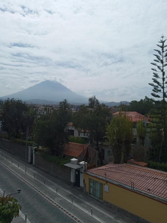 El Monarca Arequipa Hotel Bagian luar foto