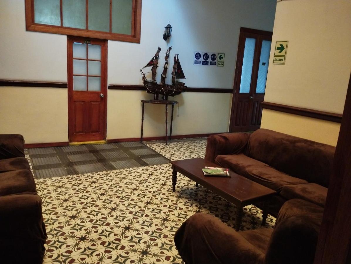 El Monarca Arequipa Hotel Bagian luar foto
